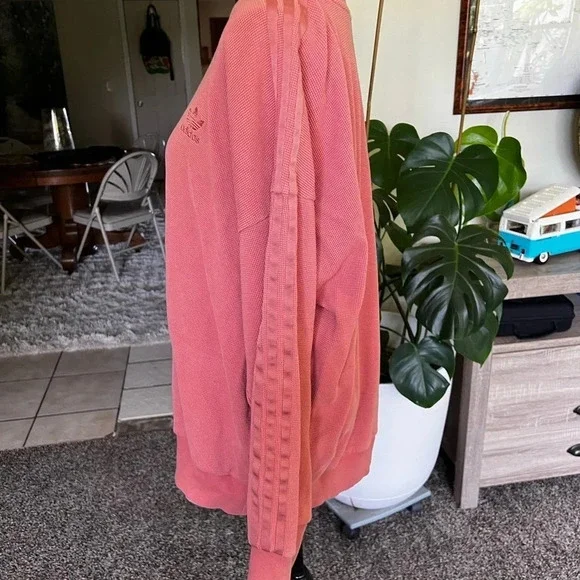 Adidas oversized top - Picture 12 of 13